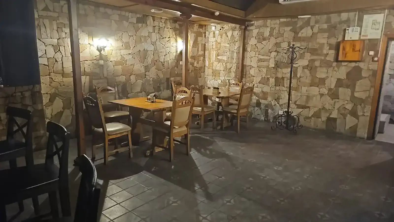 Ресторан «Таверна Пруссия»1